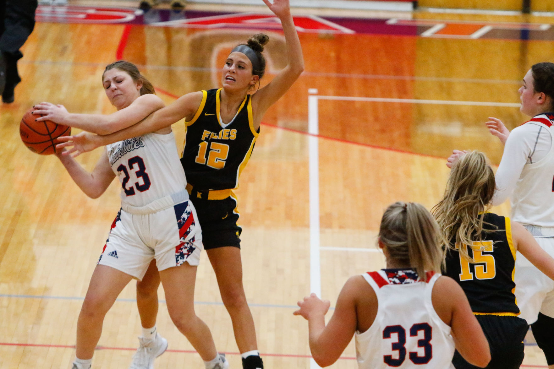 Girls PCC tournament final - Kouts vs. South Central
